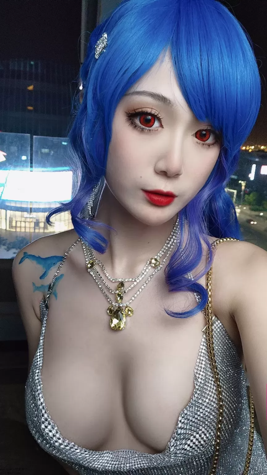 cosplay人气作者_一米八的大梨子-图包整理